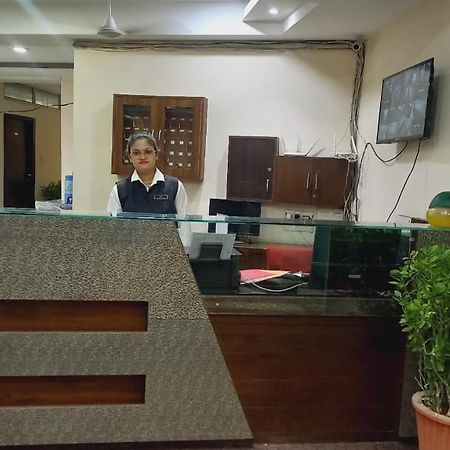 The Richi Rich Hotel And Resort Indore Extérieur photo