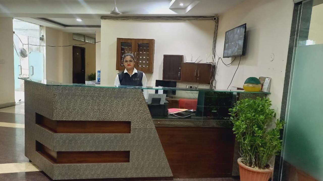 The Richi Rich Hotel And Resort Indore Extérieur photo